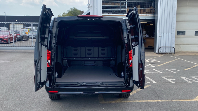 Mercedes-Benz Vito L2 Diesel Rwd 116CDI Select Van 9G-Tronic - Image 5